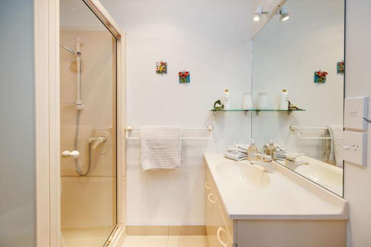 96 Warwick Street Feilding_13