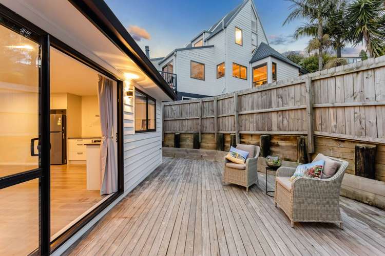 7 Jeanette Place Mairangi Bay_33