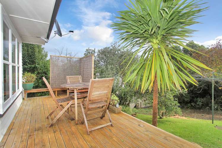 34 Sylvan Avenue Northcote_16