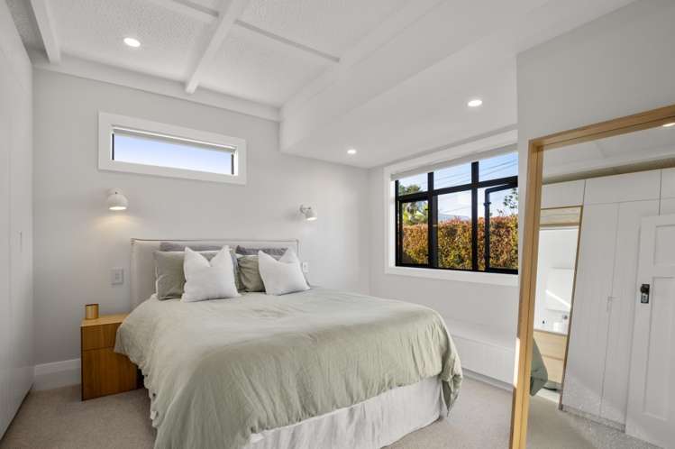 52 Wainui Avenue Point Chevalier_7