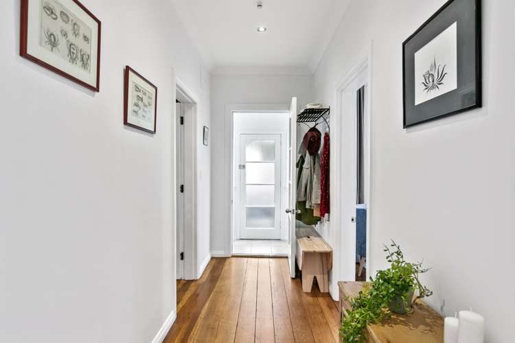 223 Rintoul Street Berhampore_9