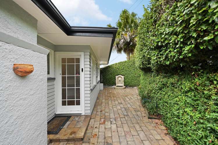 10 Ruakiwi Road Hamilton Lake_25