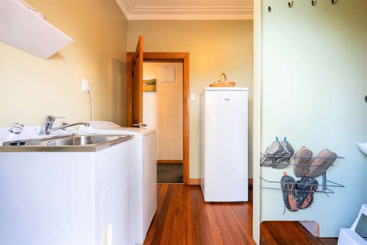 46 Meridian Street Port Chalmers_24