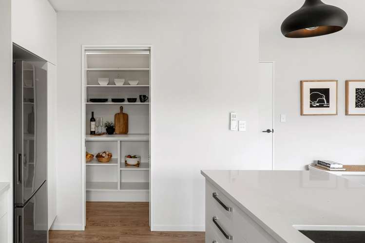 6 Bob Reid Crescent Darfield_4