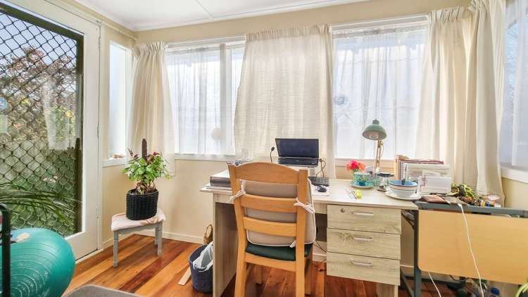 33 Bidois Road Fairy Springs_13