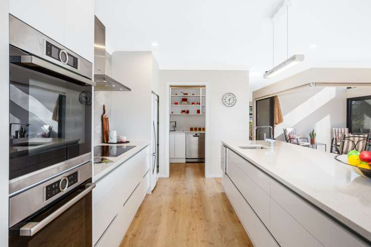 1 Grace Cove Aotea_9