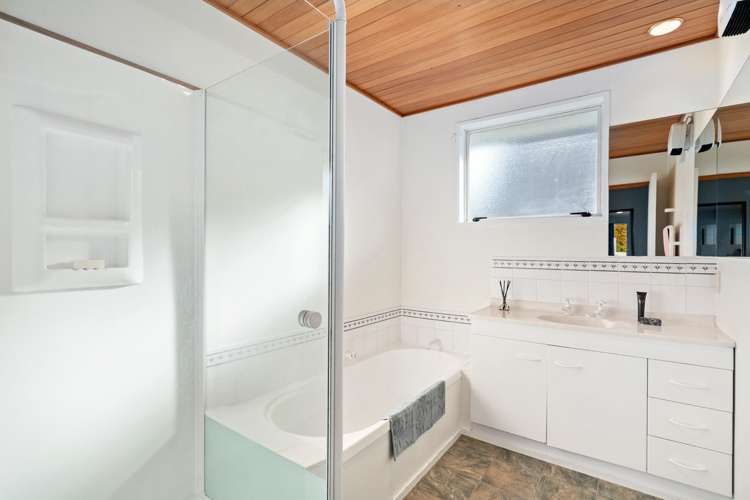 64b Bills Way Wanaka_6