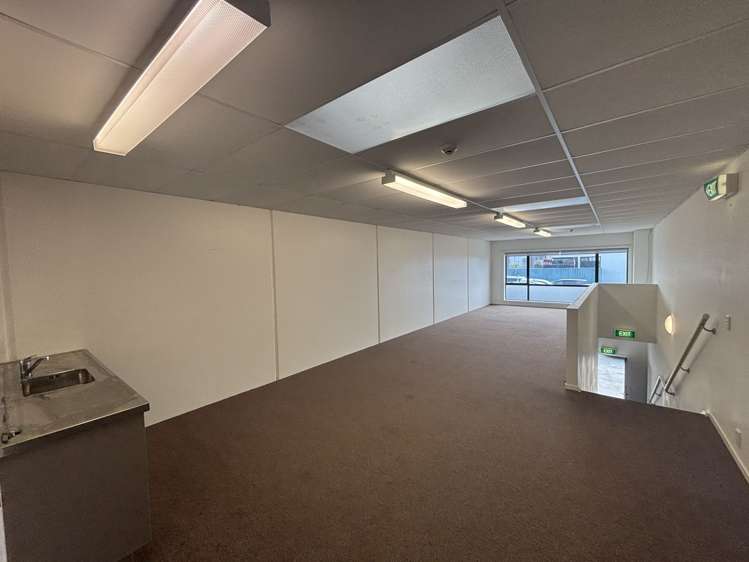 Unit 6/21 Andromeda Crescent East Tamaki_3