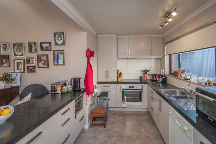 15 Barnes Street Glenwood_5