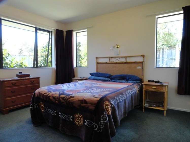 4 Standish Place Stoke_12