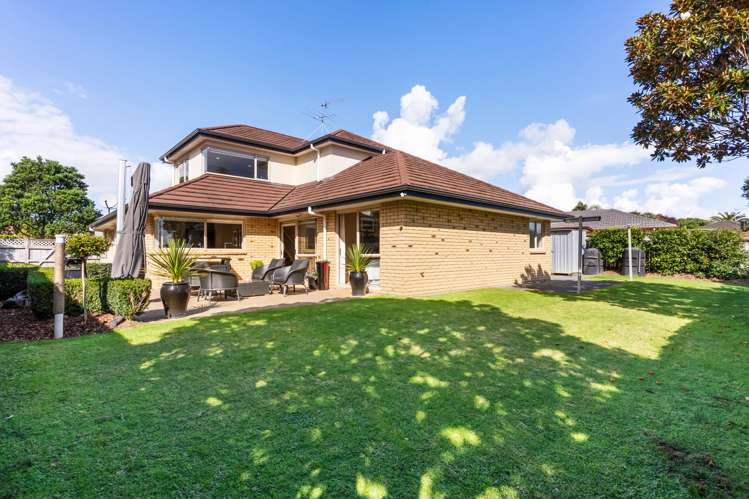 11 Greta Banks Place Wattle Downs_15