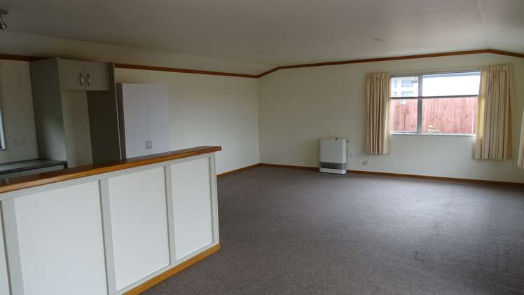 2 Meadowvale Drive Levin_2