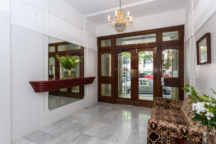 GD/5 Parliament Street_2