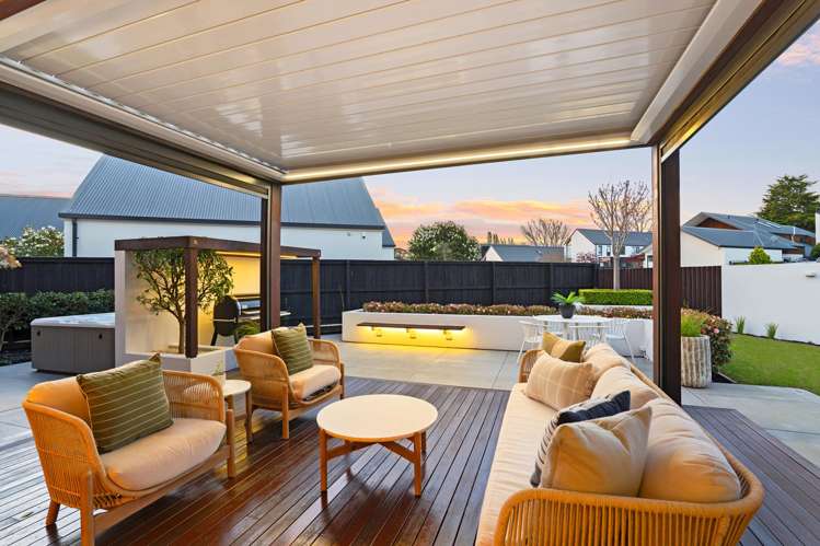 21 Bluestone Drive Waitikiri_34