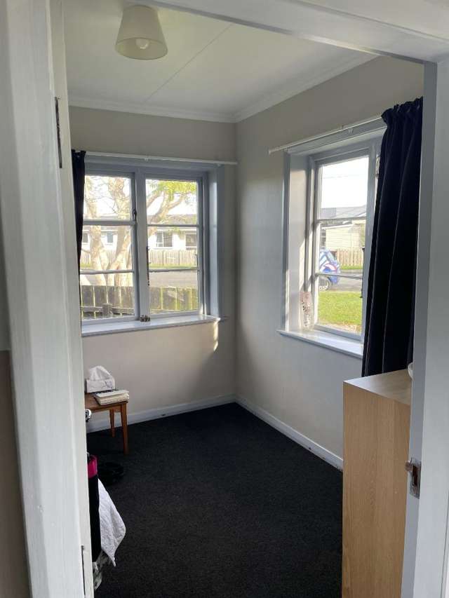 107 MacKenzie Street Winton_2