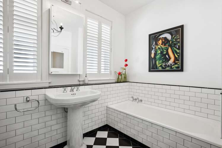 11a Stowe Hill Thorndon_17