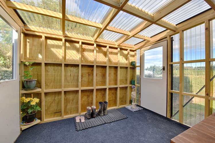 28 Tokanui Haldane Road Catlins Surrounds_7