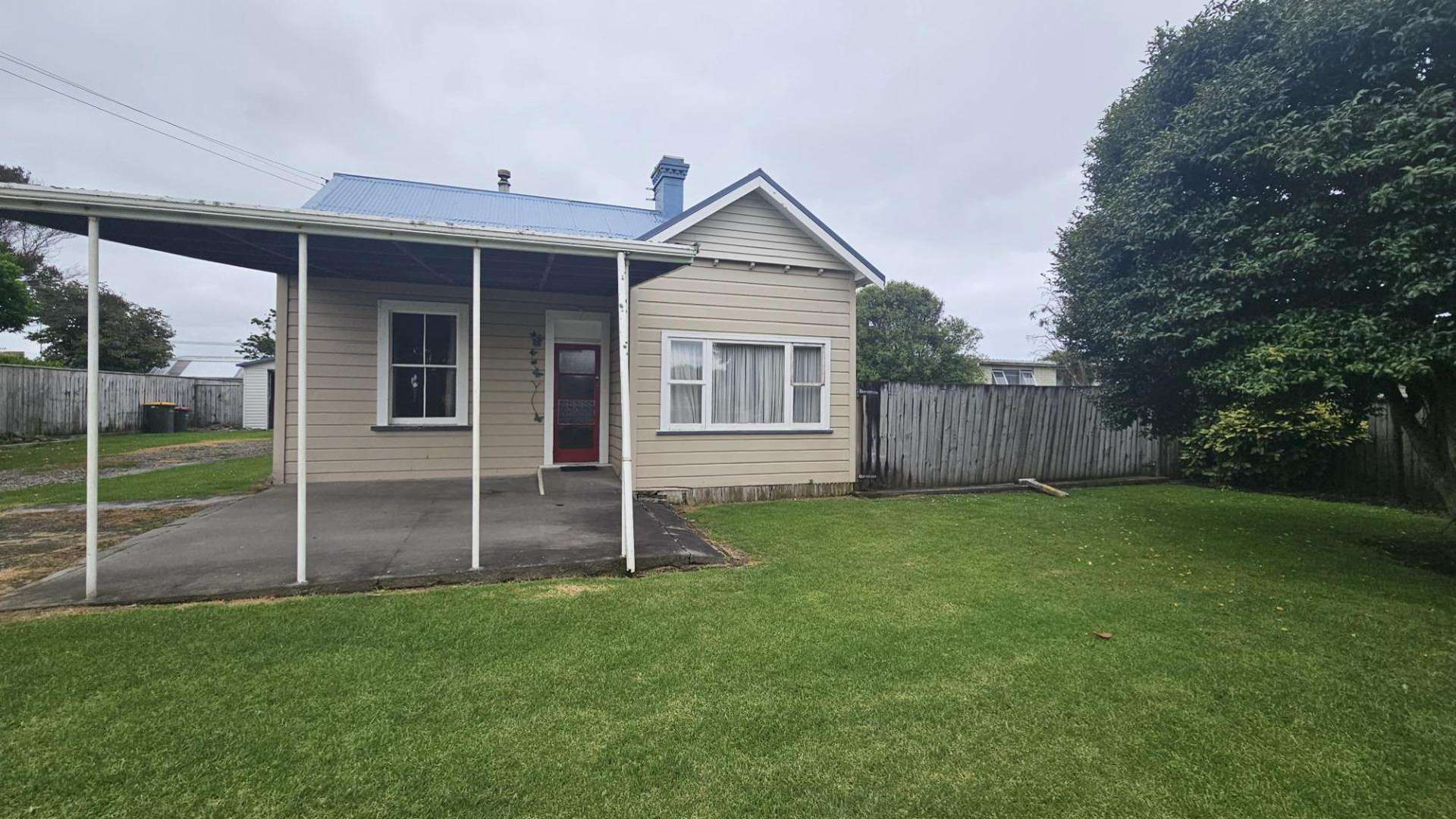 77 Cracroft Street Waitara_0