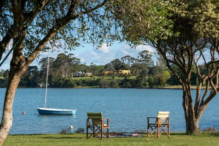 49 Pohutukawa Avenue Cockle Bay_14