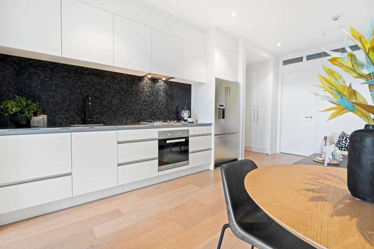 302/217 Great North Road_2