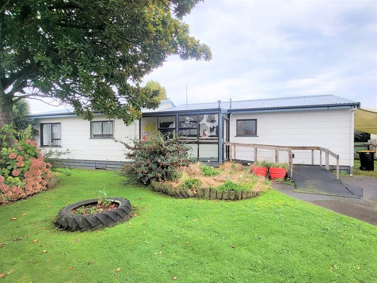 226 High Street Dannevirke_15