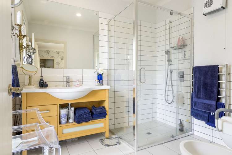 3 Merlin Close Huntington_13