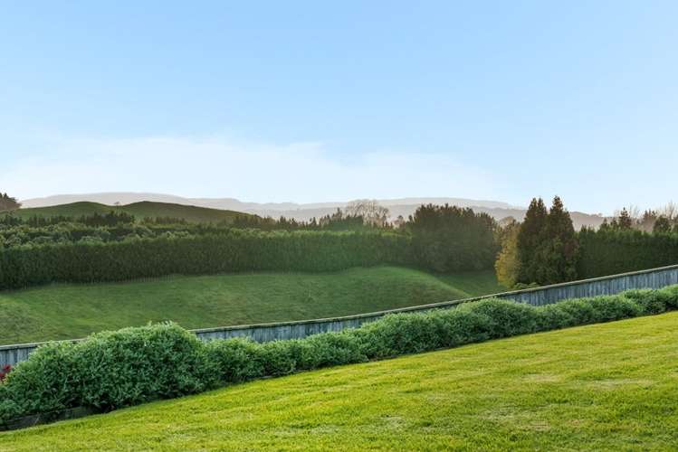 82 Hereford Road Oropi_5