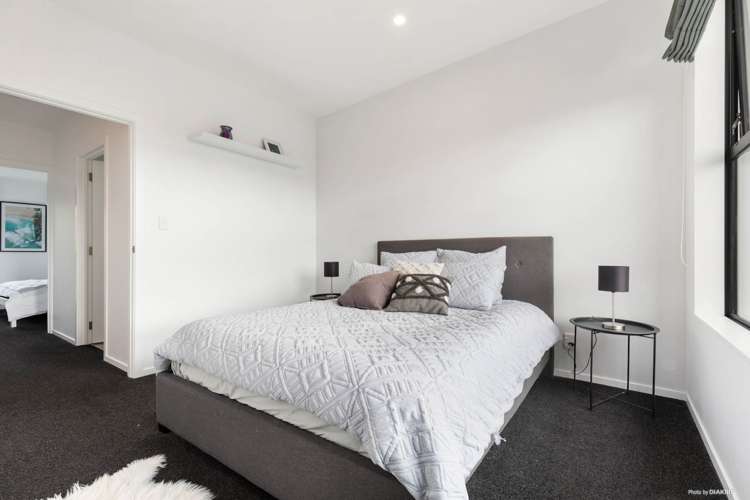 18/15 Chivalry Road Glenfield_7