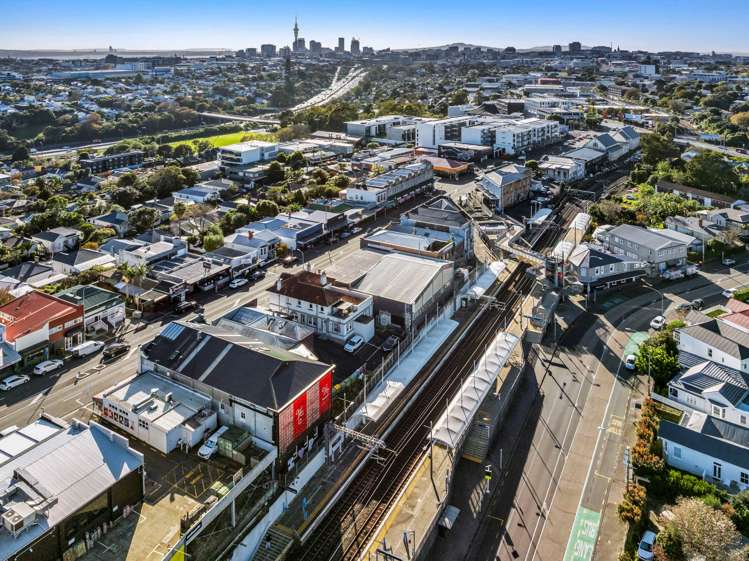 476 New North Road Kingsland_11
