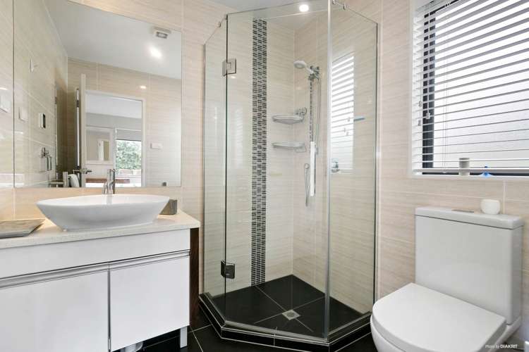 6/281c Hillsborough Road Hillsborough_6