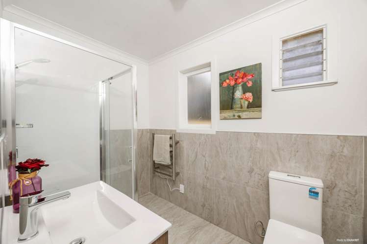 1 Rosehill Drive Papakura_8