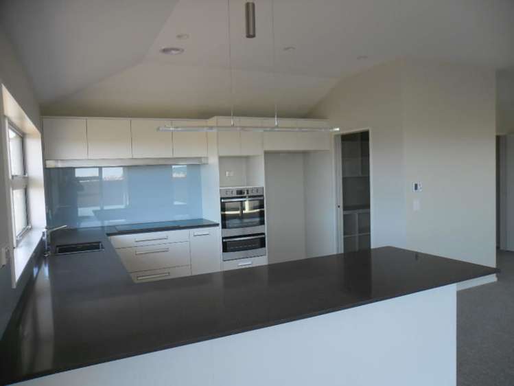 17 Taranui Way Paraparaumu Beach_1