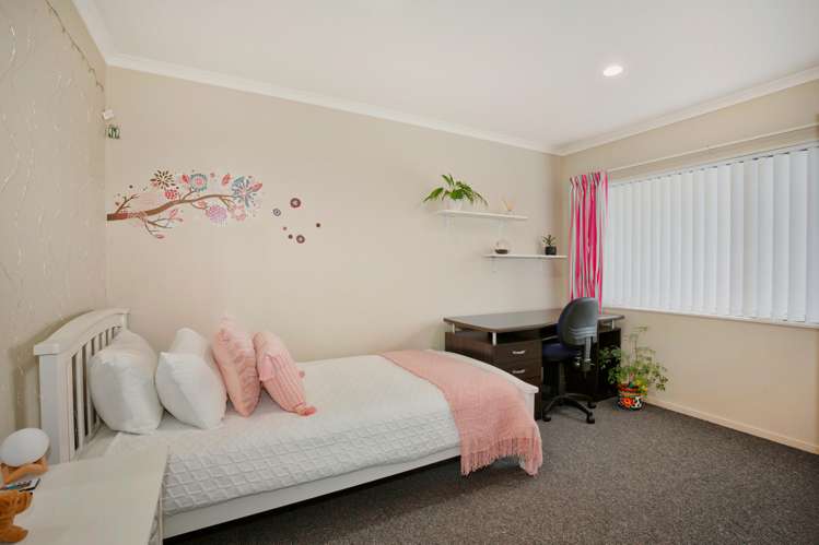 1 Percy Kinsman Crescent Riverstone Terraces_8