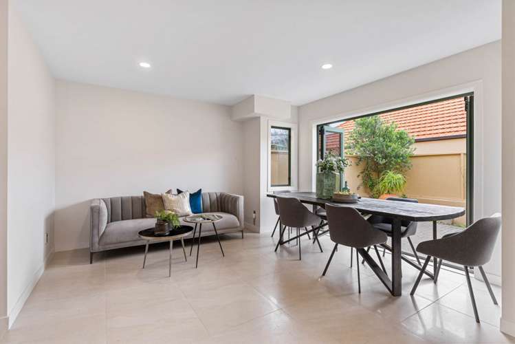 155 Waterside Crescent Gulf Harbour_16