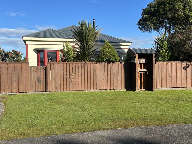 83 Sale Street Hokitika_1