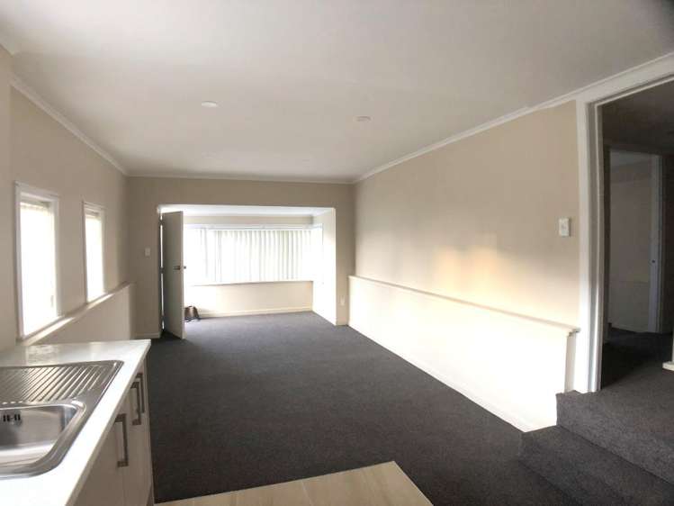 2/400 Richardson Road 10044_2