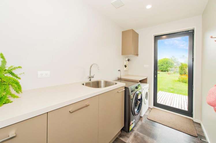 23 Bridge Street Southbridge_14