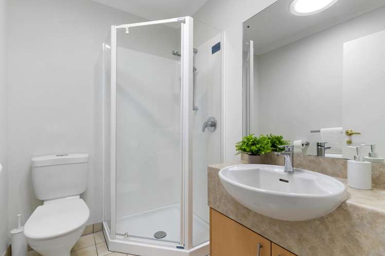 6/97B Mokoia Road Birkenhead_7