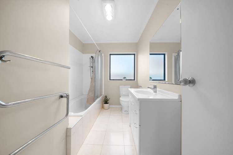 22b Vine Street Mangere East_11