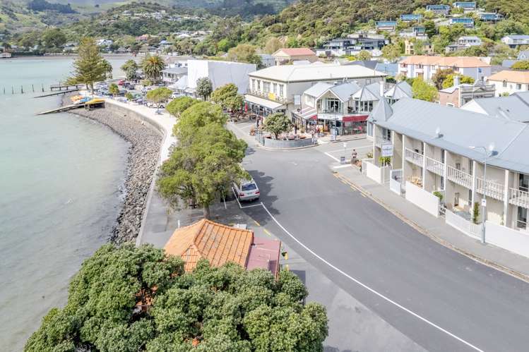79c Beach Road Akaroa_19