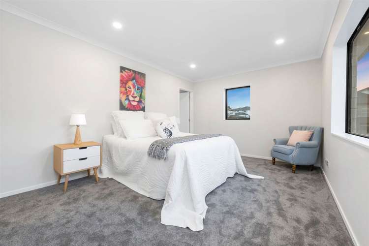 18 Tullymore Drive Flat Bush_19