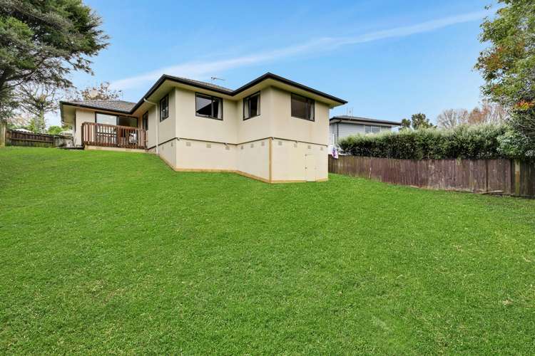 31 Hewlett Road Massey_11