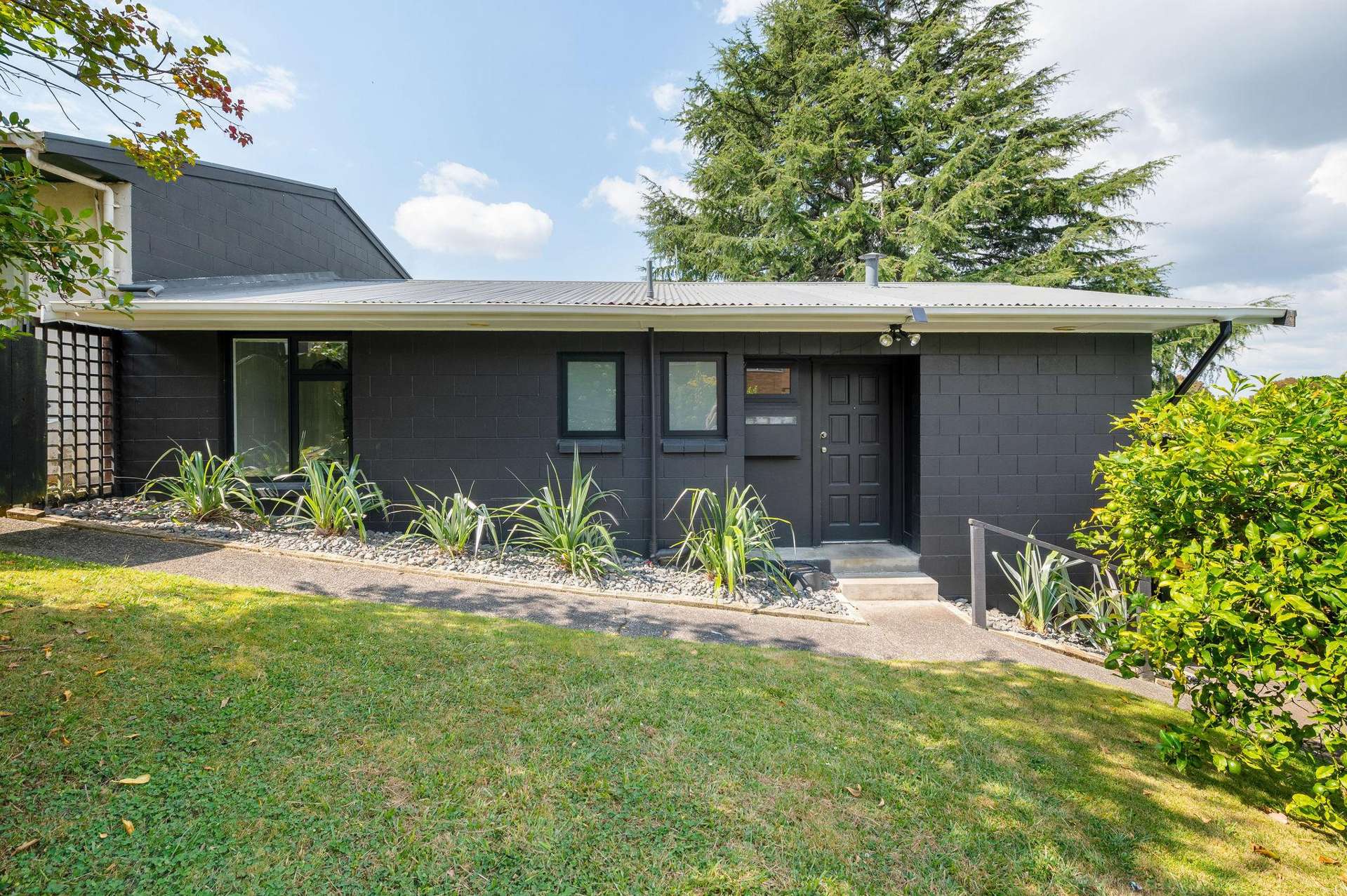 32A Kowhai Street Hamilton Lake_0