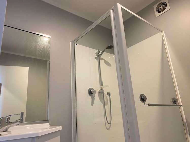 28/203 Kirkbride Road Mangere_10