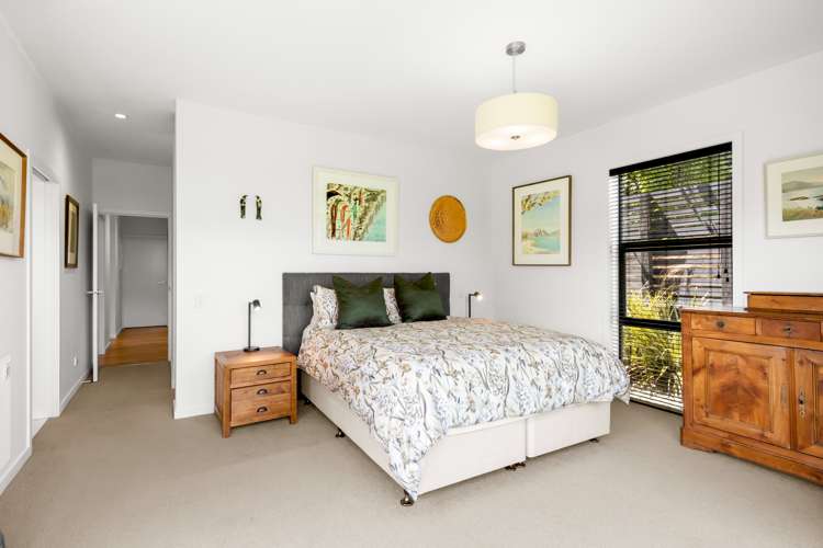 54 Falconer Rise Jacks Point_18