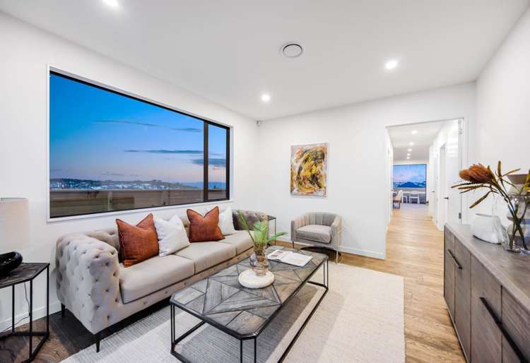 7 Pakirikiri Street Long Bay_12