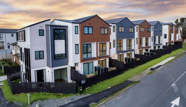 8/2 Reeves Road Pakuranga_2