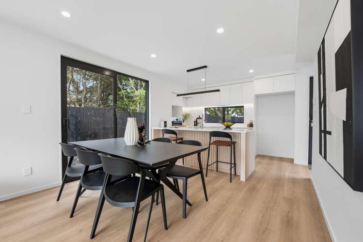 3/6A View Road Glenfield_57