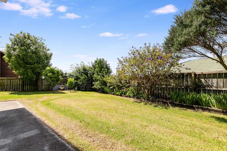 3 Jean Place Stanmore Bay_18