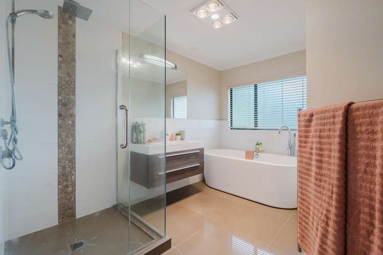 94 Delamare Road Pukete_14